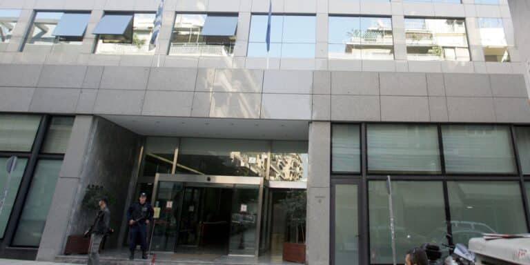ΑΣΕΠ: Βγήκε η προκήρυξη για 822 μόνιμες προσλήψεις στην ΑΑΔΕ