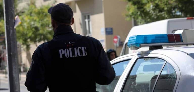 Δύο συλλήψεις για διακίνηση κοκαΐνης και κάνναβης στην Αττική