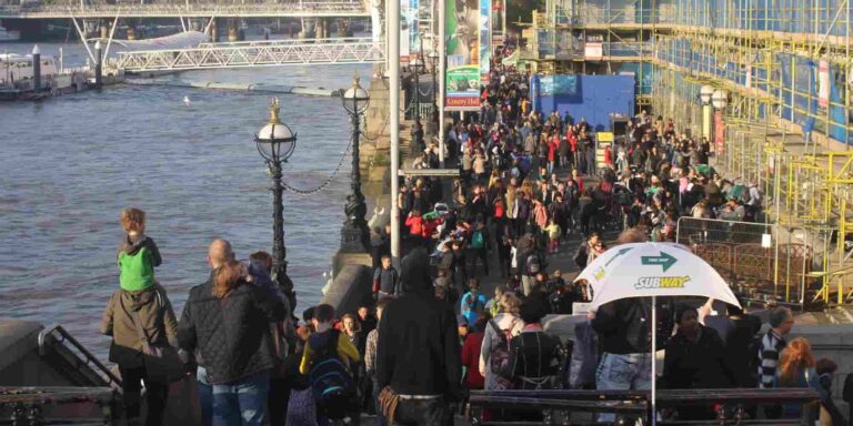 Ανησυχία στην Ευρώπη: Εμφανίστηκε η μετάλλαξη Deltacron στη Βρετανία