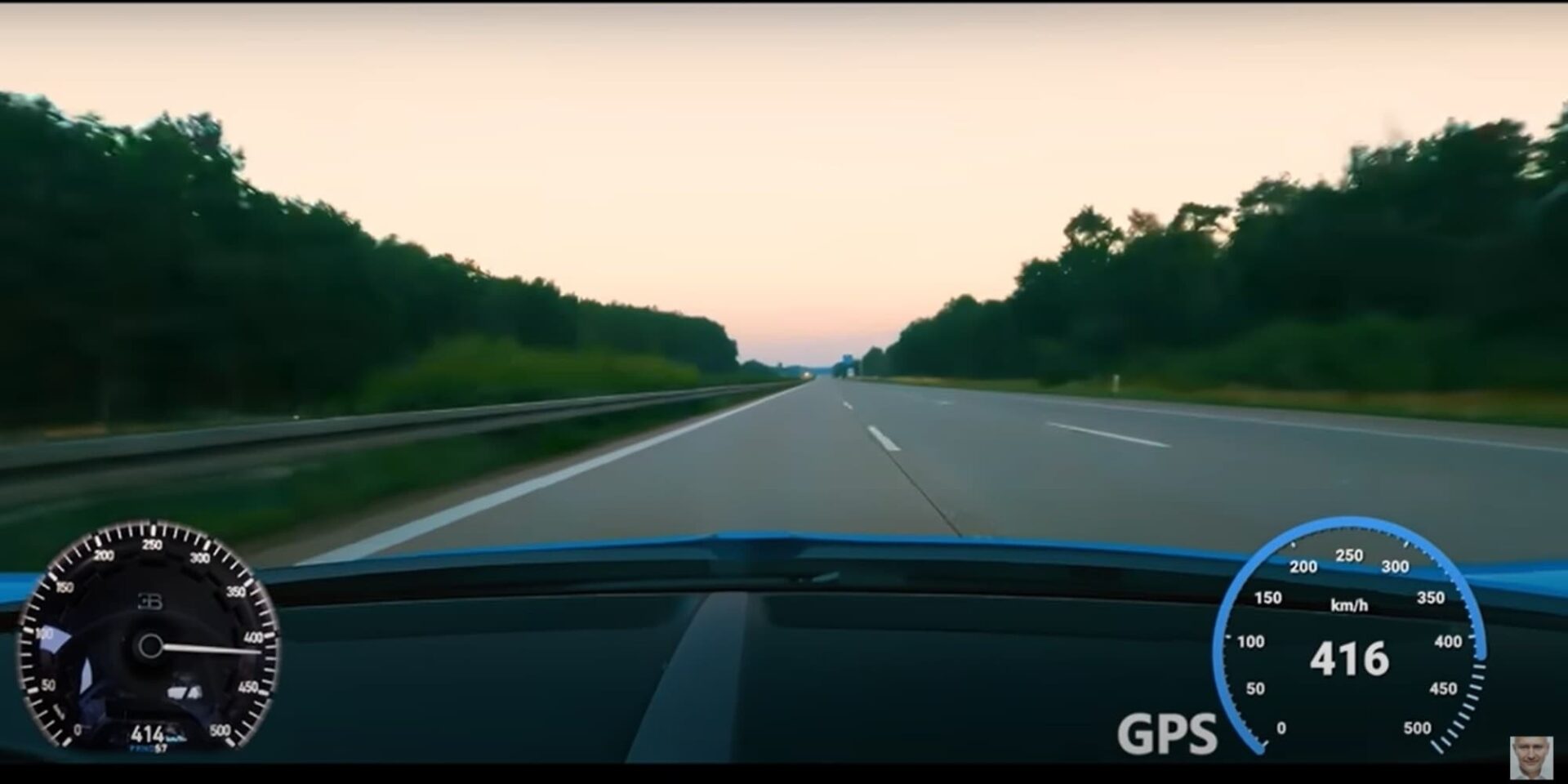 Φωτογραφία την ώρα που η Buggati δείχνει 716 χιλιόμετρα ανά ώρα