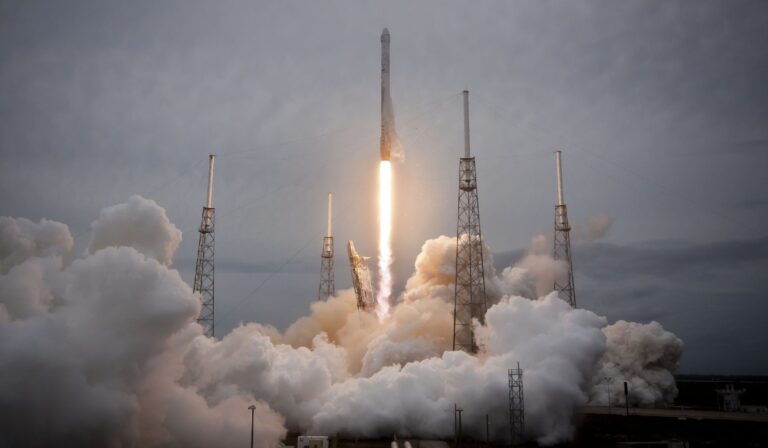 Ψυχρός Πόλεμος: Η Ουάσιγκτον μοιάζει έτοιμη να συζητήσει με τη Μόσχα περιορισμούς στην ανάπτυξη πυραύλων