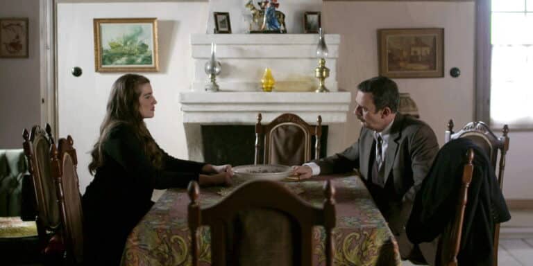 Άγριες Μέλισσες: Μια ανεξιχνίαστη δολοφονία ζητά δικαίωση – Τι θα δούμε την επόμενη εβδομάδα