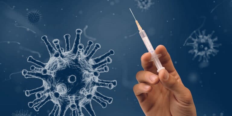 ECDC: Περιορισμένα τα δεδομένα για τα οφέλη της τρίτης δόσης σε εφήβους