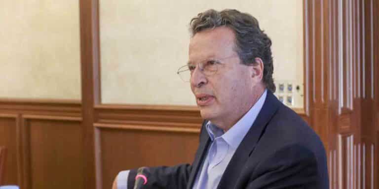 Δηκτική ανακοίνωση ΚΚΕ προς Κύρτσο: «Του ευχόμαστε καλό ταξίδι!»