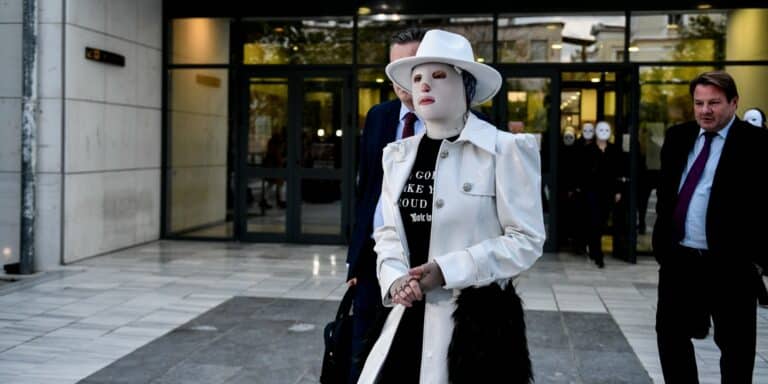 Η Ιωάννα Παλιοσπύρου αποκαλύπτει πότε θα βγάλει τη μάσκα