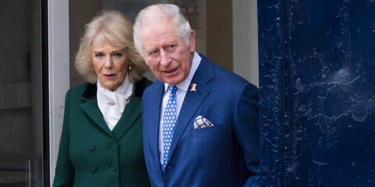 Η Βασίλισσα Ελισάβετ «συγχώρεσε» την Καμίλα – Θα την αποκαλούν κι αυτή βασίλισσα