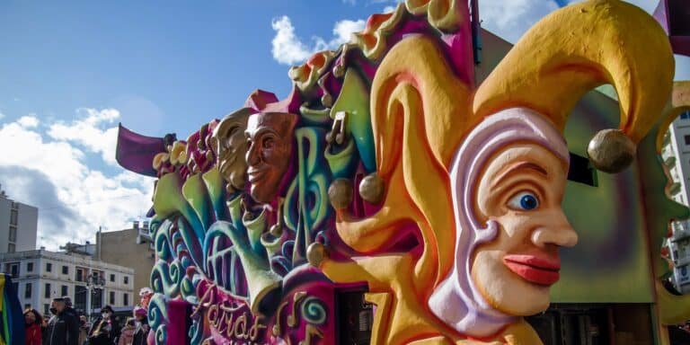 Πλεύρης: «Την Πέμπτη η απόφαση για τα καρναβάλια – Μας ανησυχούν οι μεγάλες συγκεντρώσεις»