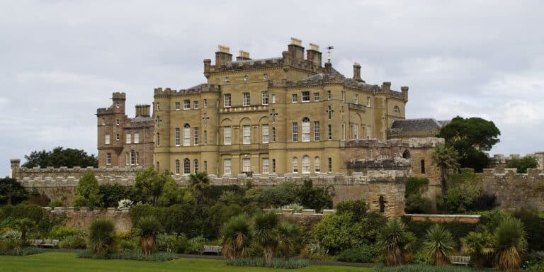 Στο «σφυρί» η επιστολή της βασίλισσας Μαρίας της Σκωτίας – Γράφτηκε το 1568