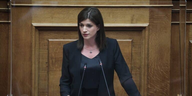 Νοτοπούλου: «Πληρότητα 15,2% δεν σημαίνει βιωσιμότητα κ. υπουργέ»