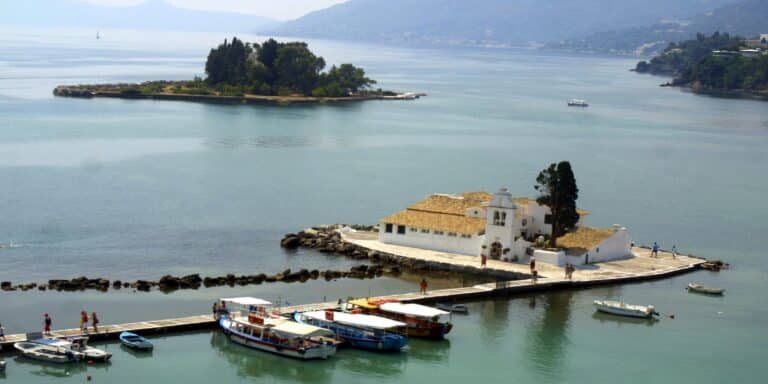 TUI: Ο ελληνικός τουρισμός μεγάλος κερδισμένος – Κορυφαίος προορισμός για τους Γερμανούς 