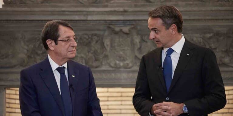 Ο Μητσοτάκης θα εκπροσωπήσει και την Κύπρο στην αυριανή Σύνοδο Κορυφής για την ουκρανική κρίση