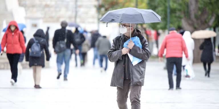 Κορονοϊός: 108 θάνατοι, 22.889 κρούσματα και 524 διασωληνωμένοι