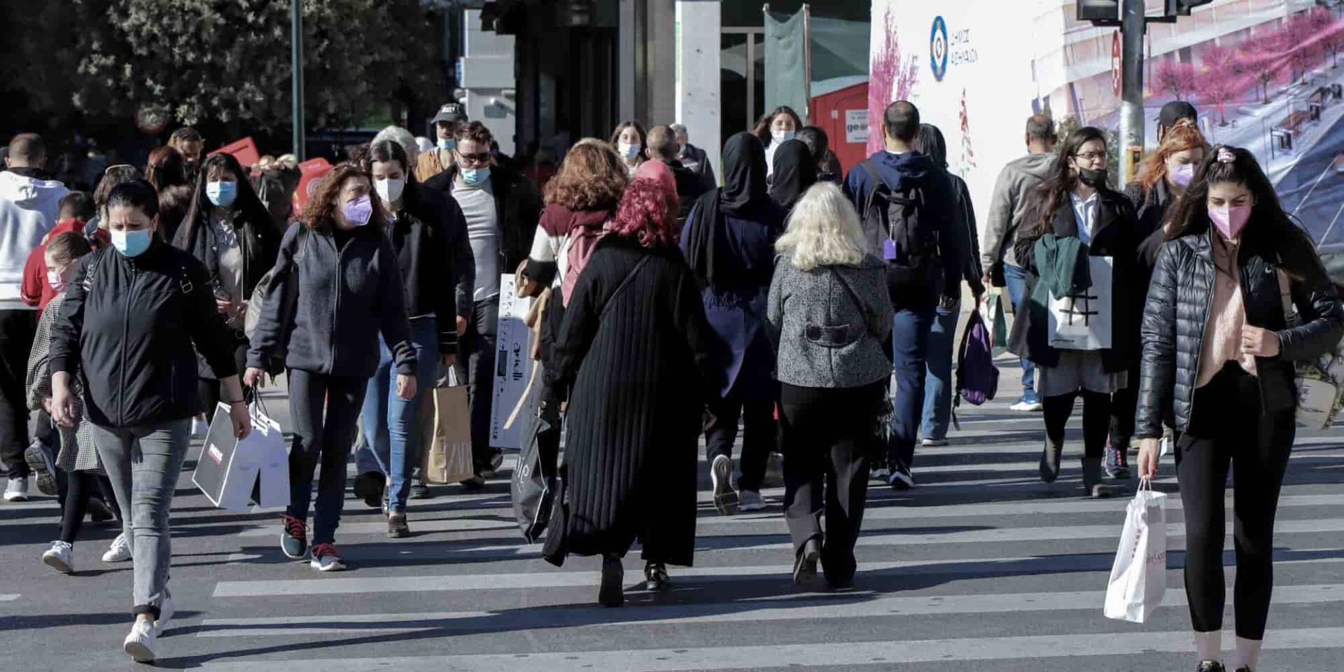 Κόσμος στο Σύνταγμα