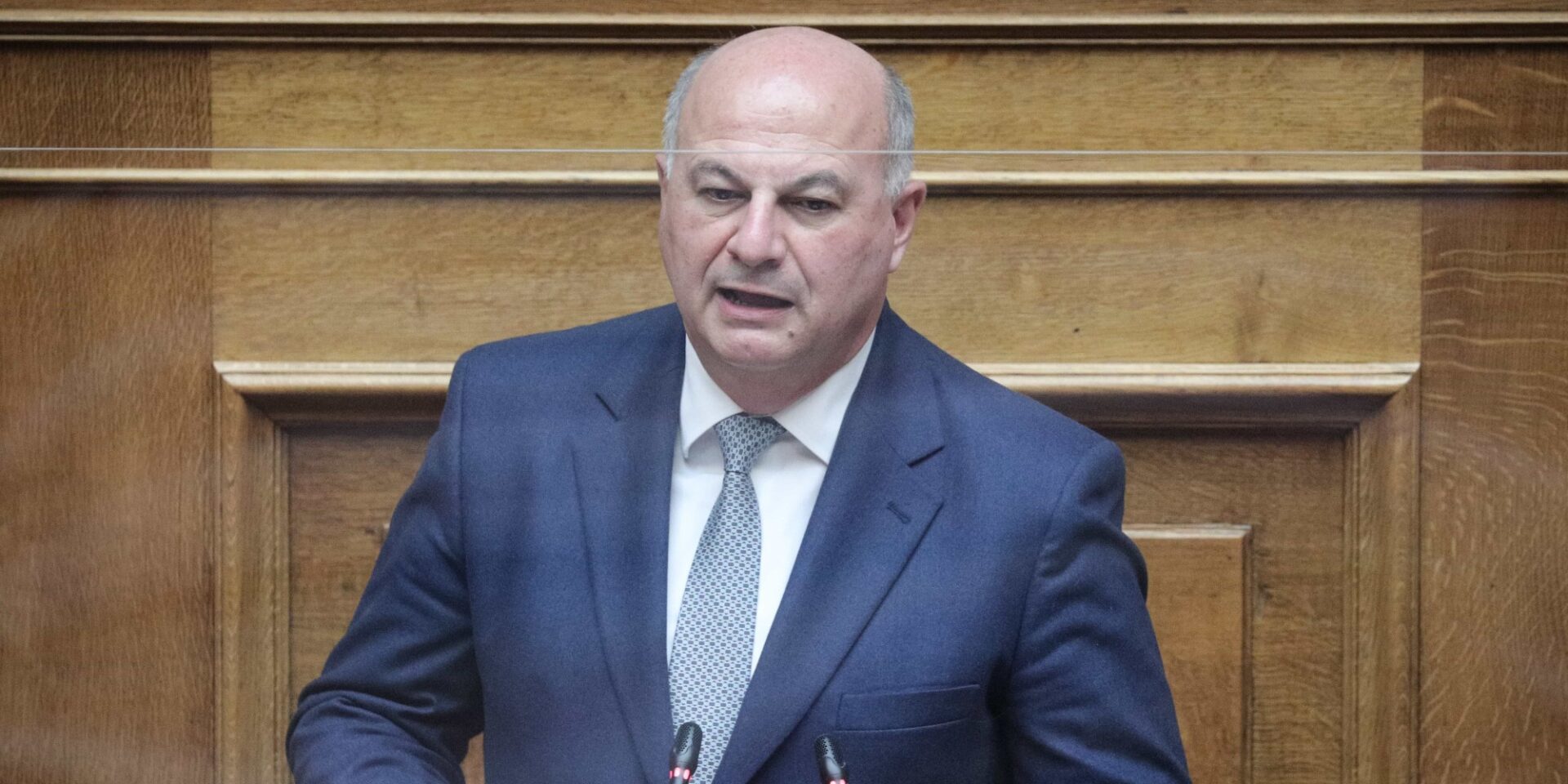 Ο Κώστας Τσιάρας