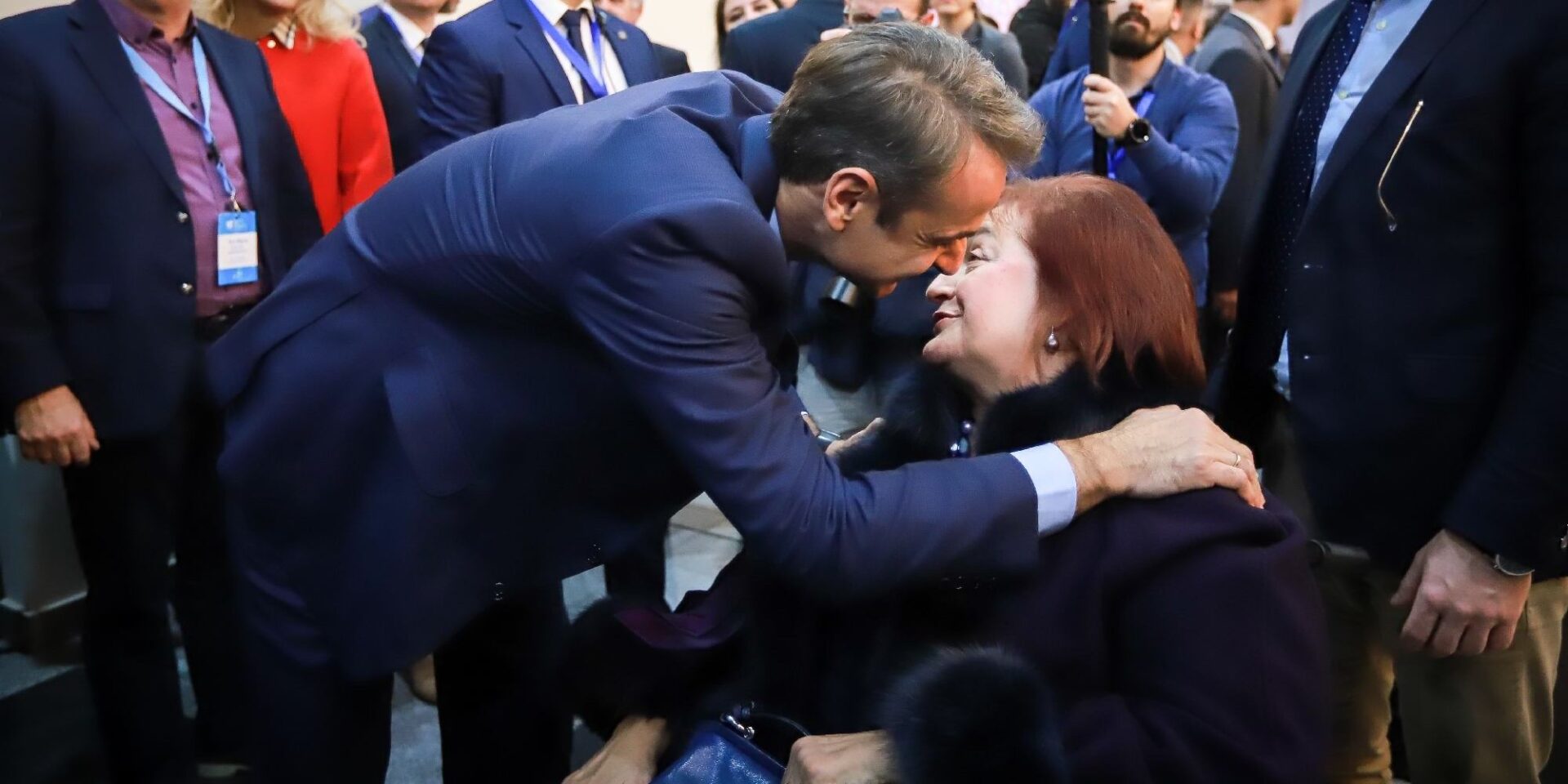 O Κυριάκος Μητσοτάκης με την Μαριέττα Γιαννάκου