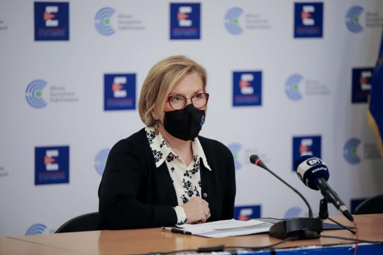 Μίνα Γκάγκα: «Αρχές Απριλίου το εμβόλιο της Sanofi στην Ελλάδα»