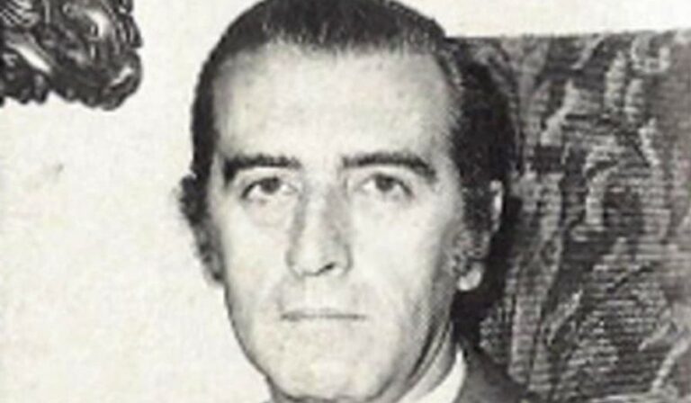 Σαν σήμερα: Η εκτέλεση Μομφερράτου από την «17Ν» σε κεντρικό δρόμο του Κολωνακίου (εικόνες & βίντεο)