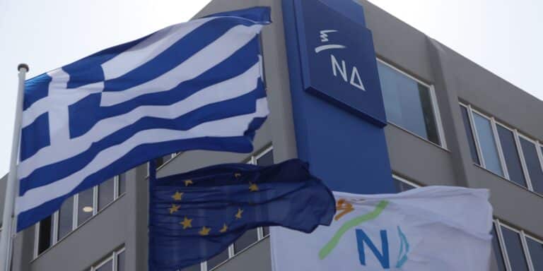 ΝΔ κατά ΚΙΝΑΛ για Πολάκη: «Οι ίσες αποστάσεις σημαίνουν ταύτιση με τον Πολακισμό του ΣΥΡΙΖΑ»