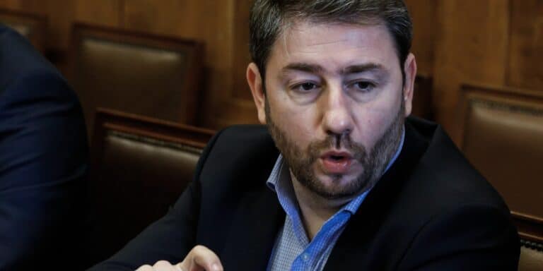 Ανδρουλάκης: «Ναι στις συμφωνίες αγοράς Rafale και φρεγατών Belhara»