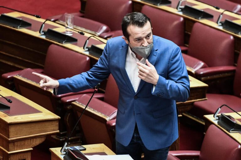 Παππάς: «Με 1.000 ευρώ δεν σβήνουν οι ευθύνες Μητσοτάκη – Καραμανλή για τον εγκλωβισμό των τρένων στα χιόνια»