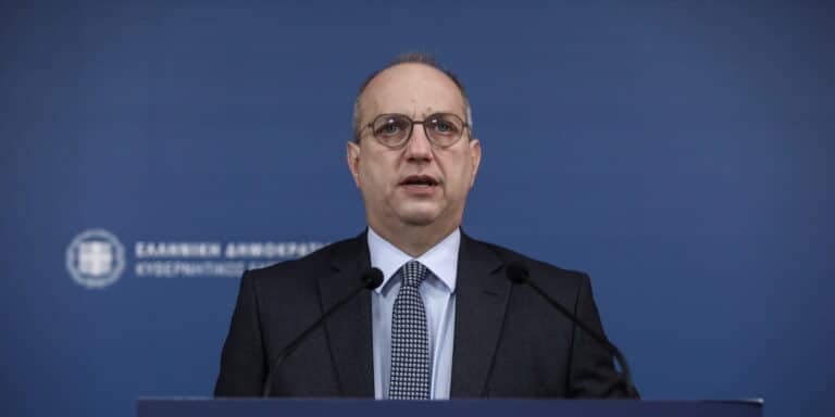 Οικονόμου: «Η αναφορά του Δούκα ήταν εκτός πραγματικότητας» – Τι είπε για τα μέτρα για την ενέργεια