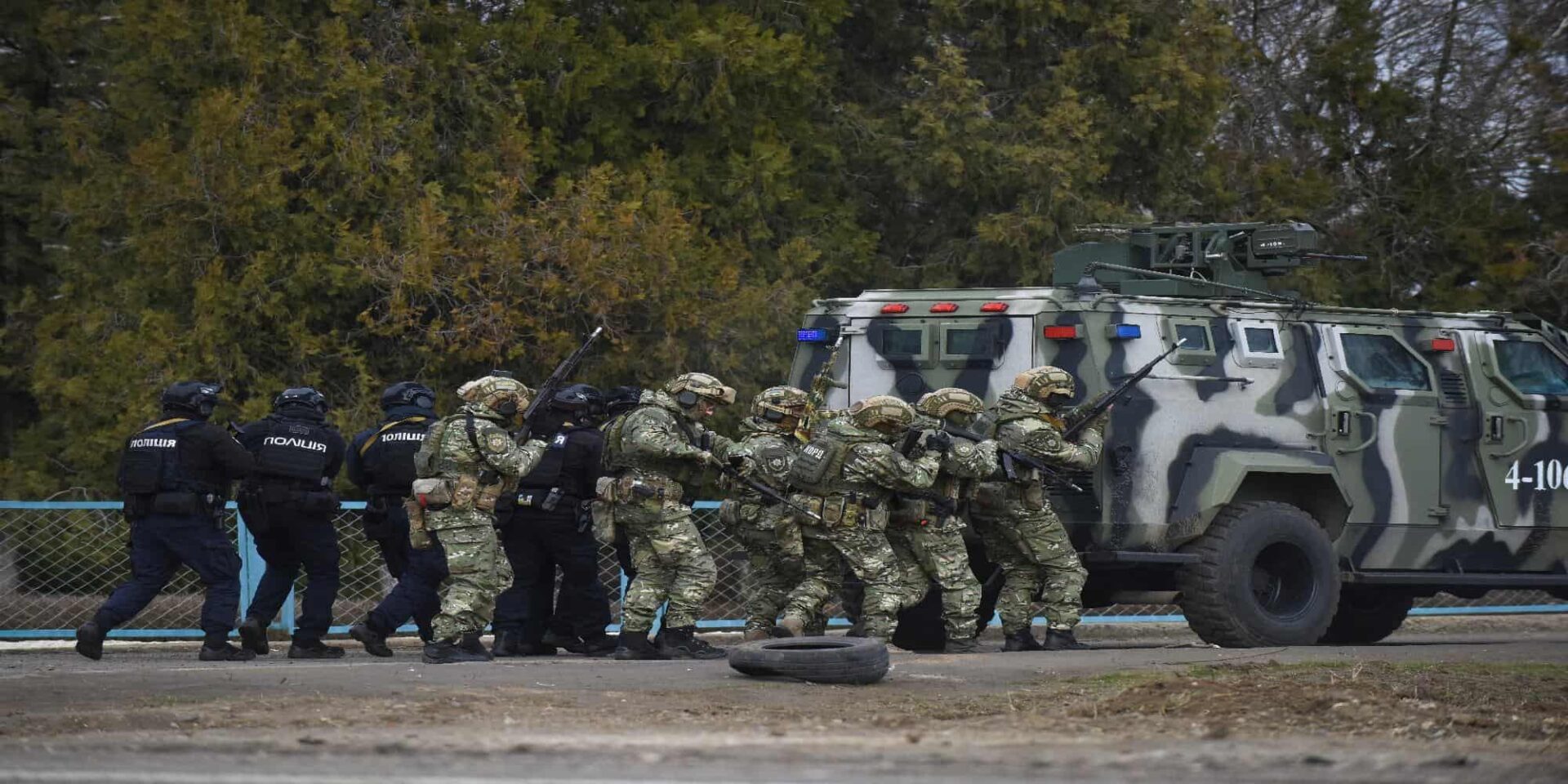 Ρωσικά στρατιωτικά γυμνάσια στην Ουκρανία