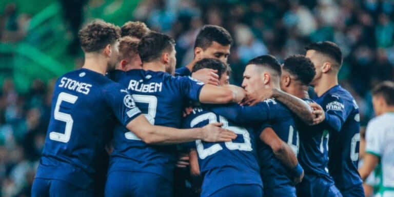 Λαχτάρησαν οι παίκτες της Μάντσεστερ Σίτι: Το αεροπλάνο που μετέφερε την ομάδα έκανε αναγκαστική προσγείωση στo Λίβερπουλ