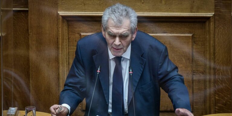 Στις 15 Μαρτίου απολογείται ο Παπαγγελόπουλος στον Άρειο Πάγο για Novartis και υπόθεση Μιωνή