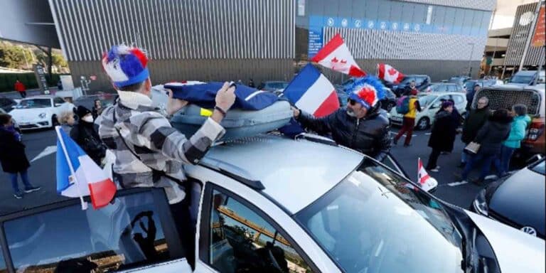 Γαλλία: Μπήκε στο Παρίσι το «Κομβόι της Ελευθερίας» – Χρήση δακρυγόνων από την Αστυνομία