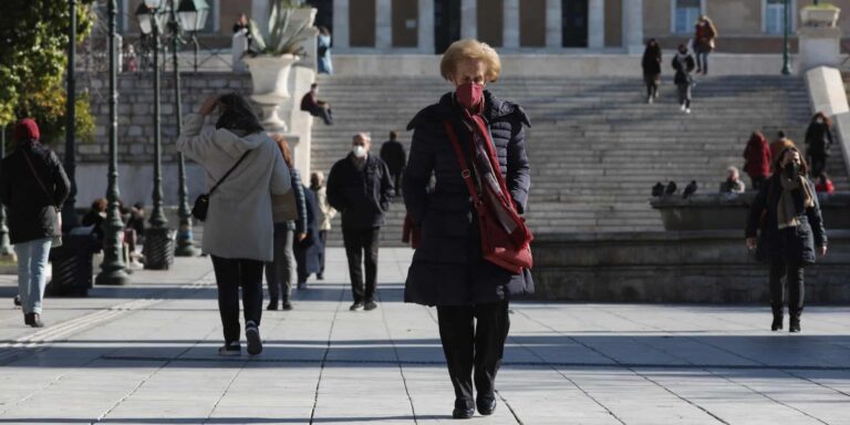Κορονοϊός: 82 θάνατοι, 485 διασωληνωμένοι και 19.509 νέα κρούσματα