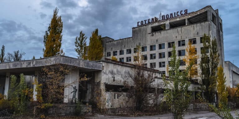 Ουκρανία: Οι ρωσικές δυνάμεις κατέλαβαν το πυρηνικό εργοστάσιο του Τσερνόμπιλ