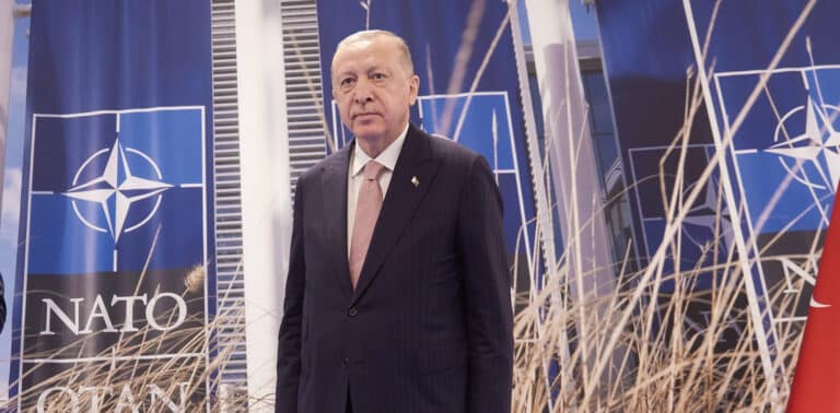 Συνεχίζεται το κυνήγι μαγισσών στην Τουρκία: 8 συλλλήψεις για «προσβλητικά» μηνύματα κατά Ερντογάν