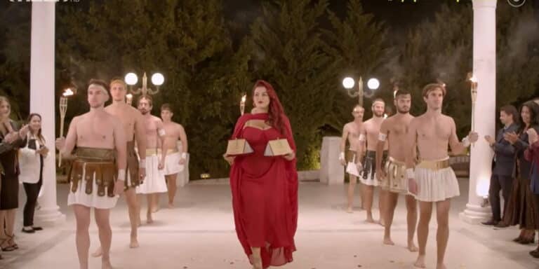 «Συμπέθεροι απ’ τα Τίρανα»: Το Twitter έβγαλε ετυμηγορία για το τελευταίο επεισόδιο – «Είναι η σκηνή της χιλιετίας»