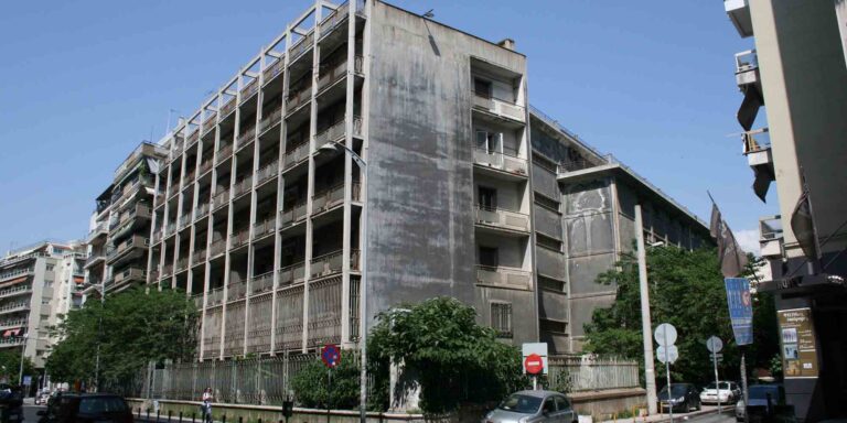 Οι τουτουντζήδες και τα καπνομάγαζα στη Θεσσαλονίκη (εικόνες)