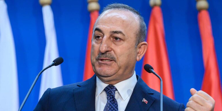 Ανεβάζει ξανά τους τόνους ο Τσαβούσογλου: «Θα αμφισβητήσουμε την κυριαρχία στα στρατικοποιημένα νησιά»