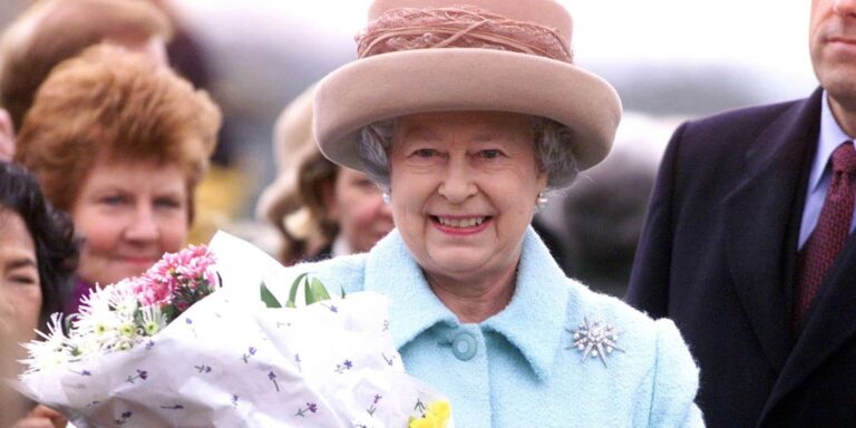 Ανησυχία για την βασίλισσα Ελισάβετ που νοσεί με κορονοϊό: Ακύρωσε τις διαδικτυακές συναντήσεις