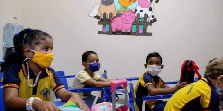 Βραζιλία: Εκρηκτική άνοδος των αναλφάβητων παιδιών, λόγω κορονοϊού