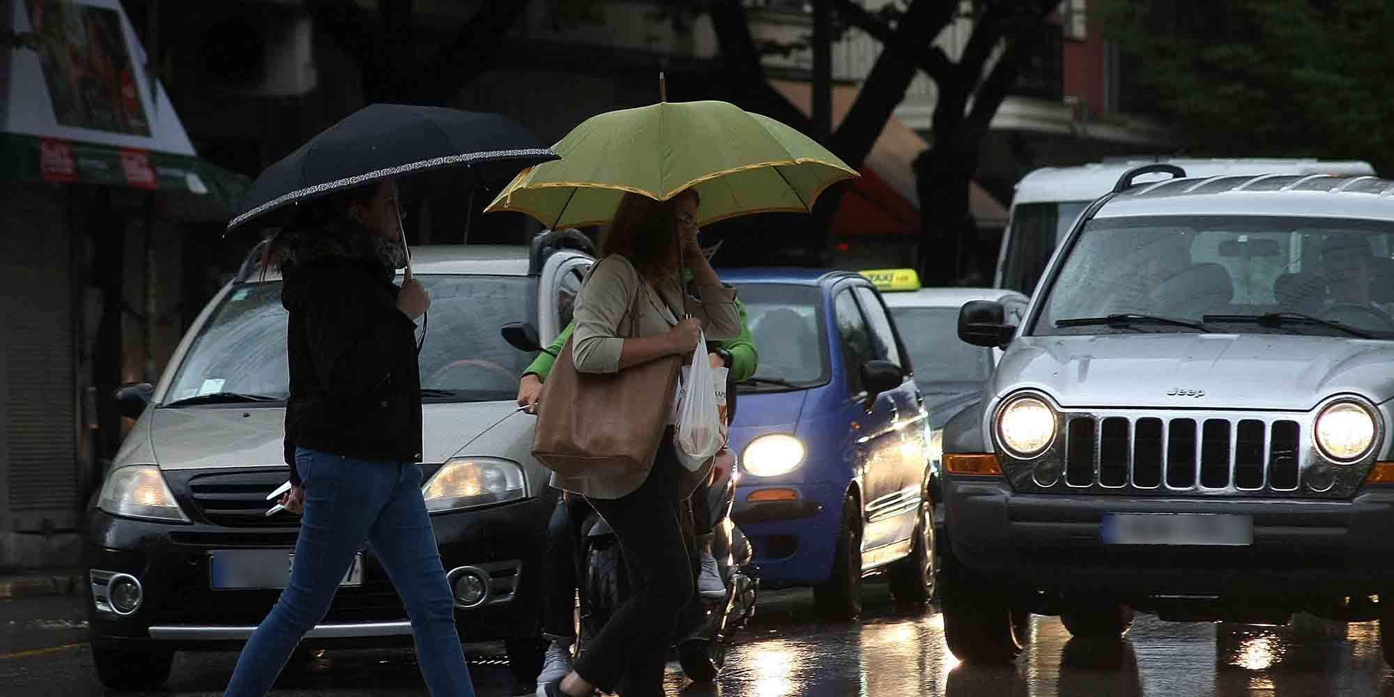 Πολίτες με ομπρέλες