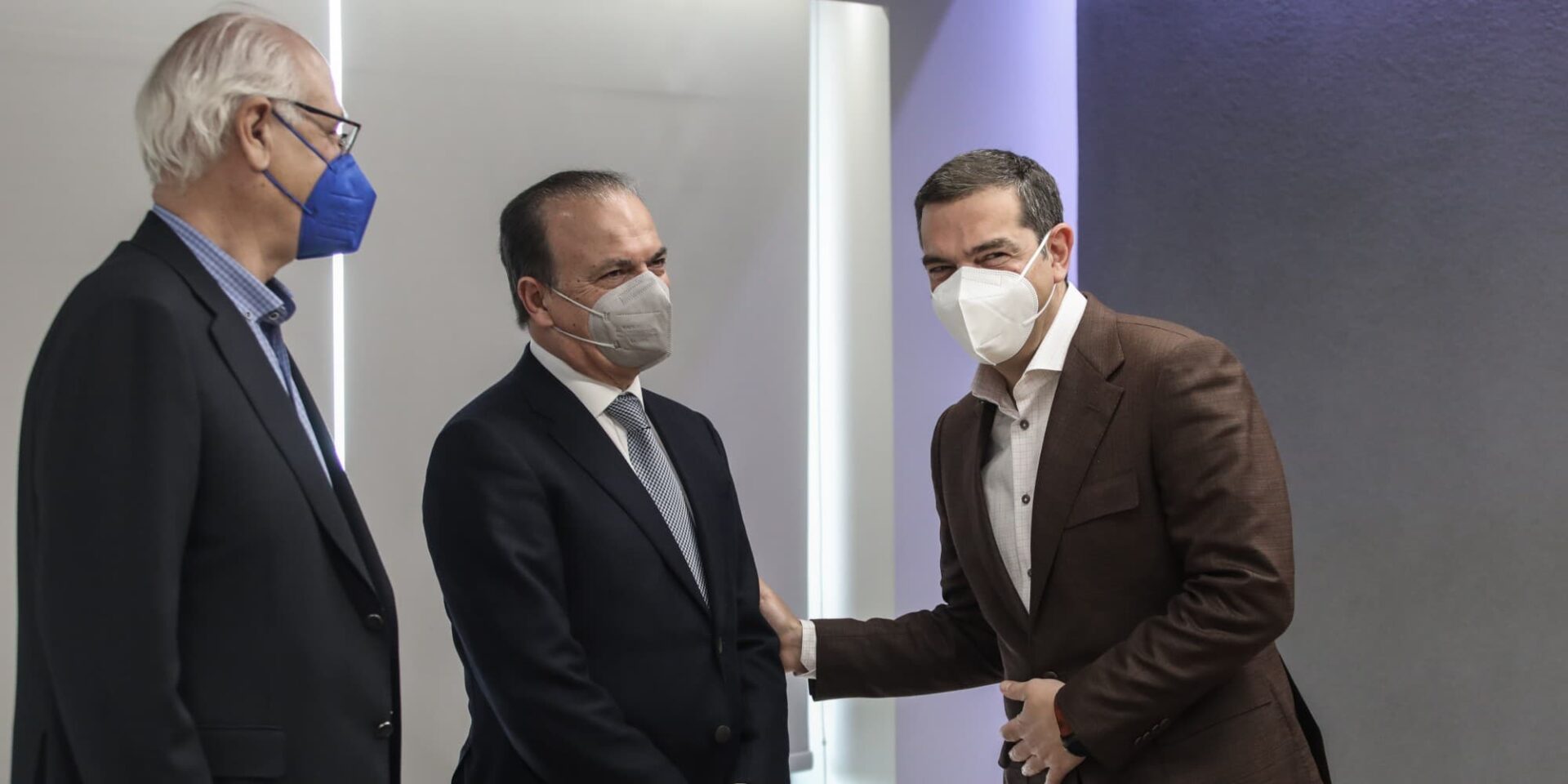Συνάντηση Αλέξη Τσίπρα με το προεδρείο της Ένωσης Δημοτικών Επιχειρήσεων Ύδρευσης / Φωτογραφία: Eurokinissi