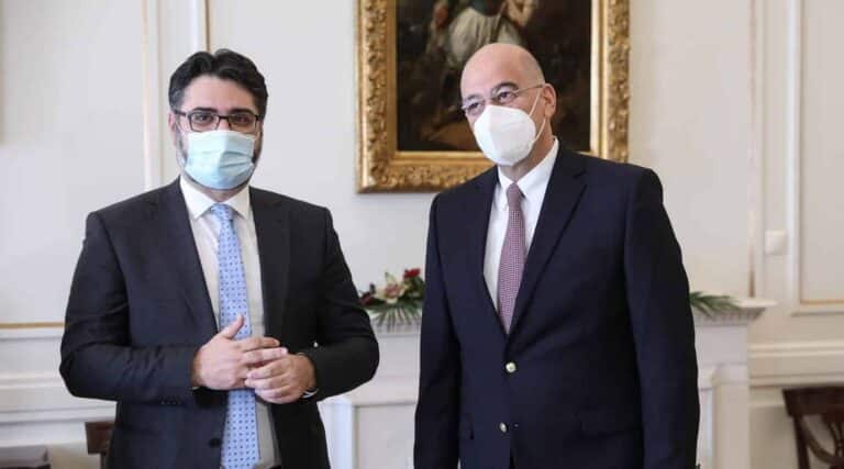 Δένδιας: «Θα προτείνω να πάω επικεφαλής ανθρωπιστικής αποστολής στη Μαριούπολη»