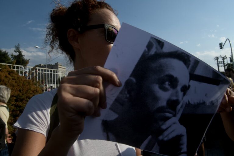 «Έσπασε» τους περιοριστικούς όρους ο Βασίλης Δημάκης – Αναζητείται από τις Αρχές