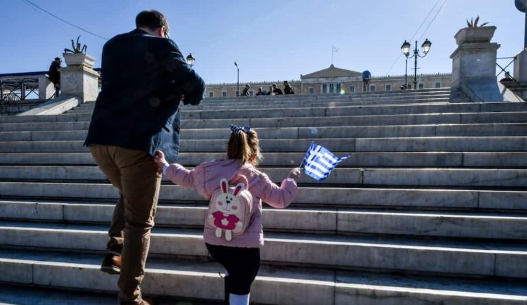 Ανοιξιάτικο το τριήμερο της 25ης Μαρτίου – «Ζεσταίνει» ο καιρός με ηλιοφάνεια και 20άρια