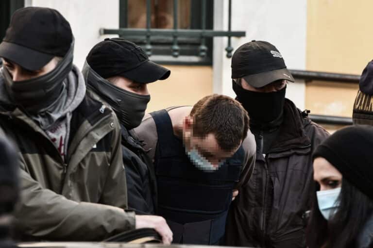 Κυψέλη: O Πολωνός δολοφόνος του 7χρονου Ανδρέα κρεμάστηκε με σεντόνι από το σίδερο του κρεβατιού