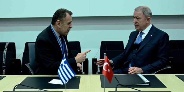 Διάψευση Παναγιωτόπουλου για τα περί συνεκμετάλλευσης του Αιγαίου – «Ασφαλώς, και δεν τέθηκε θέμα»