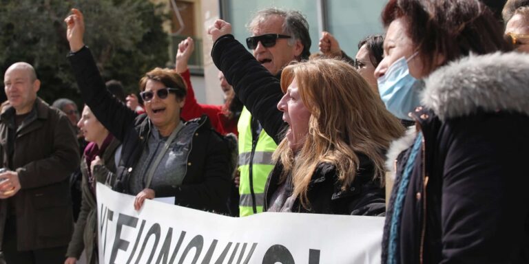 Γκάγκα: «Πρέπει να πείσουμε τους 400 υγειονομικούς να εμβολιαστούν»
