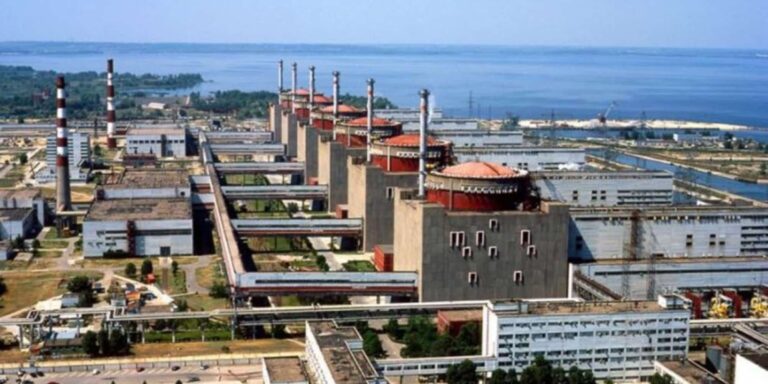 Το πυρηνικό εργοστάσιο στη Ζαπορίζια που προκάλεσε φόβους για πυρηνικό όλεθρο – Κατασκευάστηκε επί Σοβιετικής Ένωσης