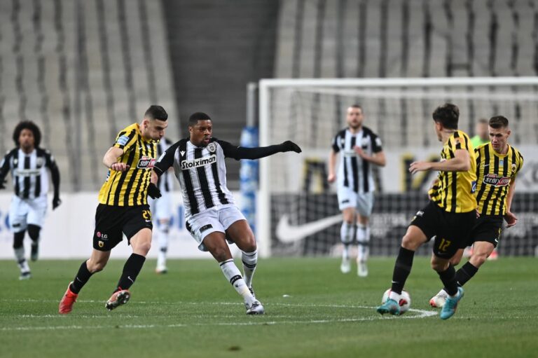 Super League: Εξ’ αναβολής ντέρμπι στο ΟΑΚΑ