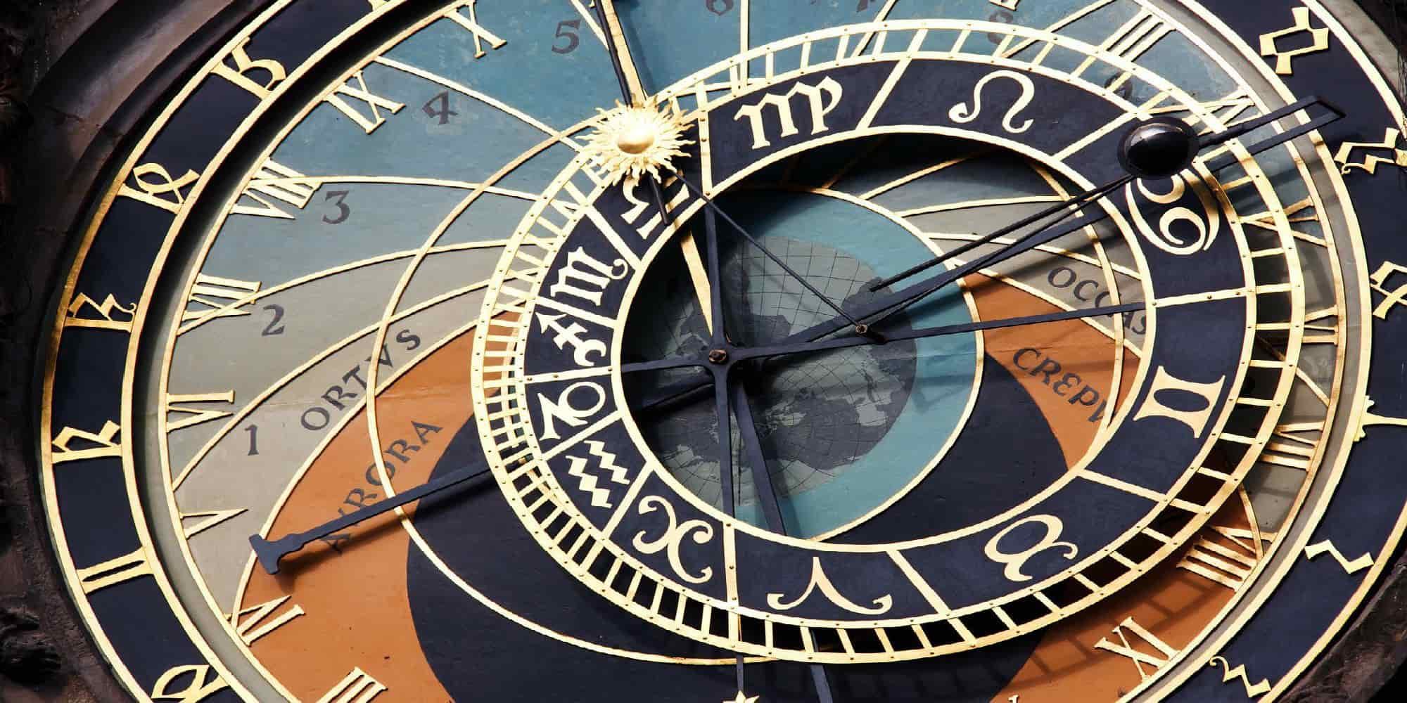 Αστρονομικό ρολόι της Πράγας δείχνει την αλλαγή ώρας