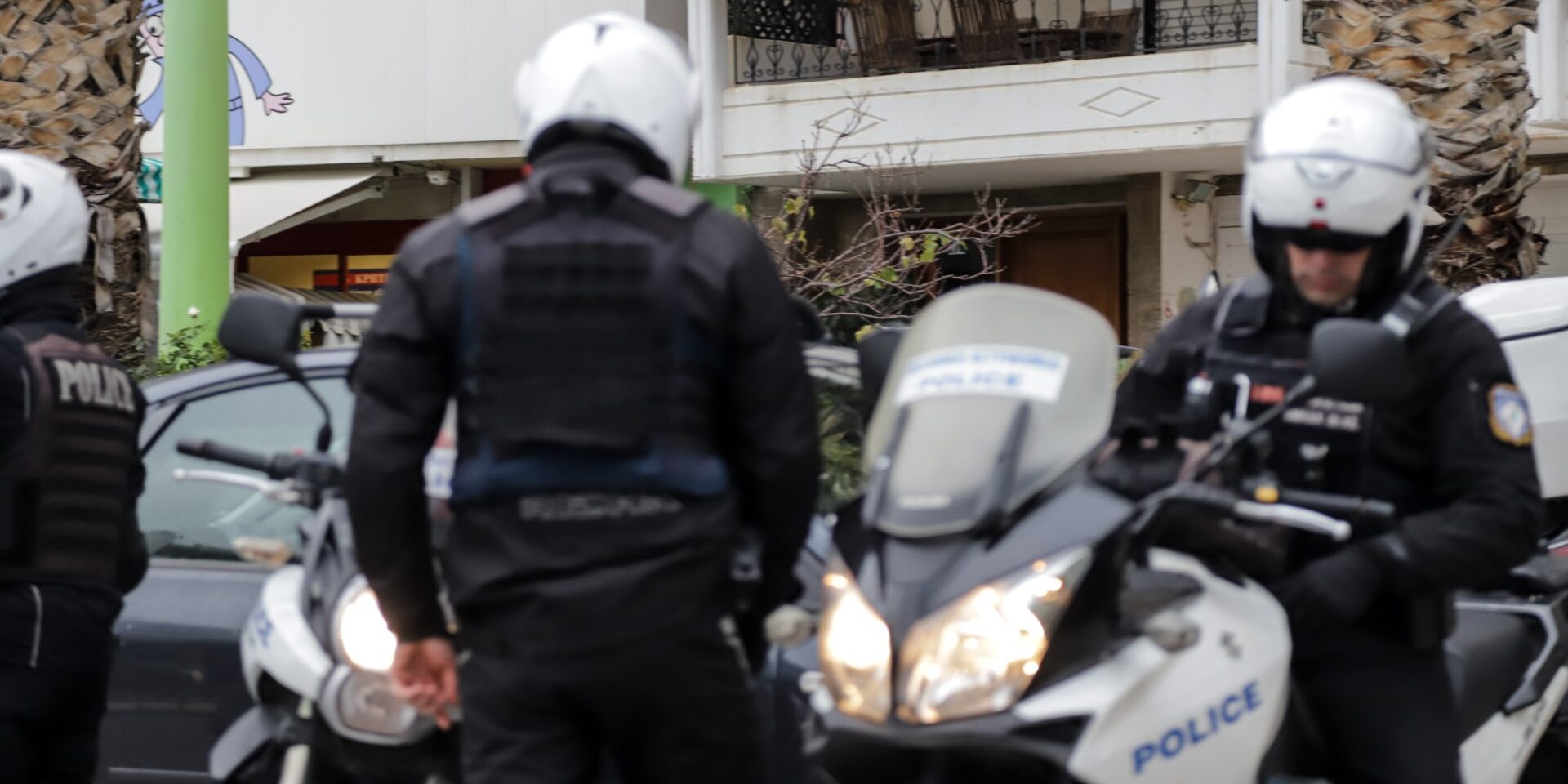 Αστυνομικοί σε μηχανές