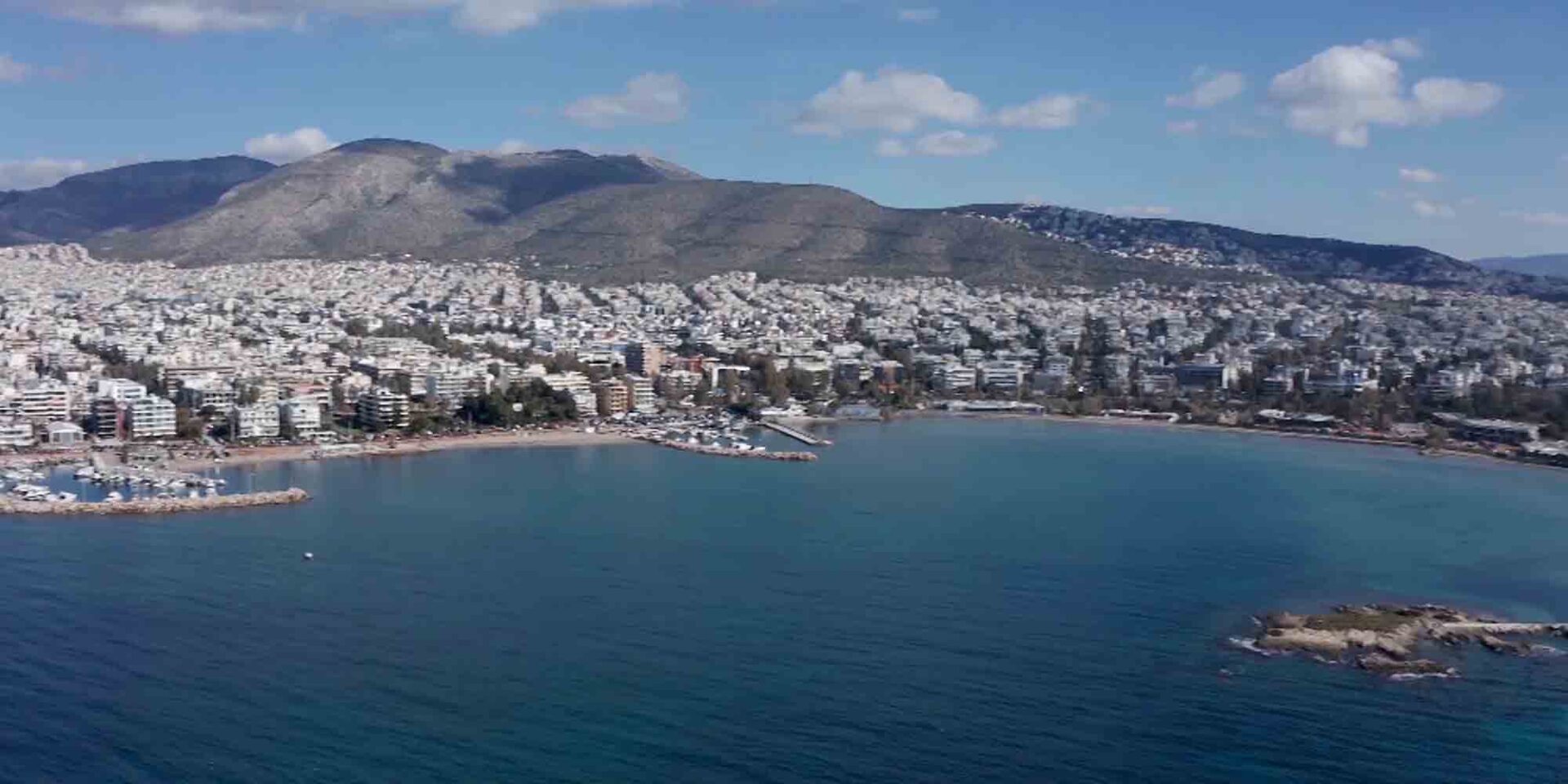 Η αθηναϊκή Ριβιέρα από ψηλά